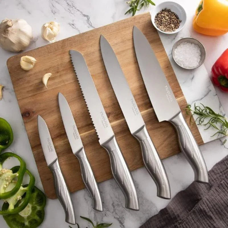 Professional Kitchen Knives - 5 Pieces Stainless Steel Blades - Gift Box, by Nuovva