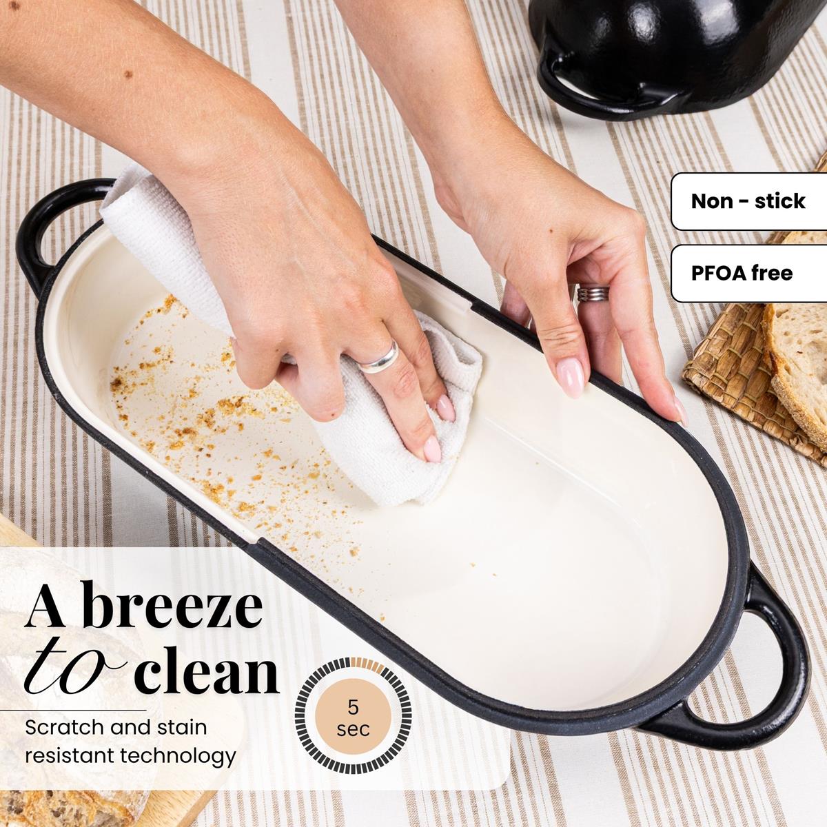 Black Enamelled Cast Iron Bread Loaf Pot, Non-Stick Dutch Oven - 32x14cm, by Nuovva