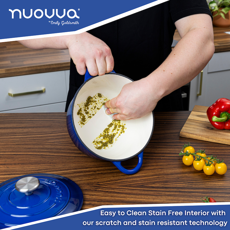 Cast Iron Dutch Oven with Lid, Casserole Pot - 24cm - 4.7L (Multiple Colours)