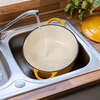 Enamelled Cast Iron Dutch Oven Casserole Pot (Multiple Colours & Sizes)