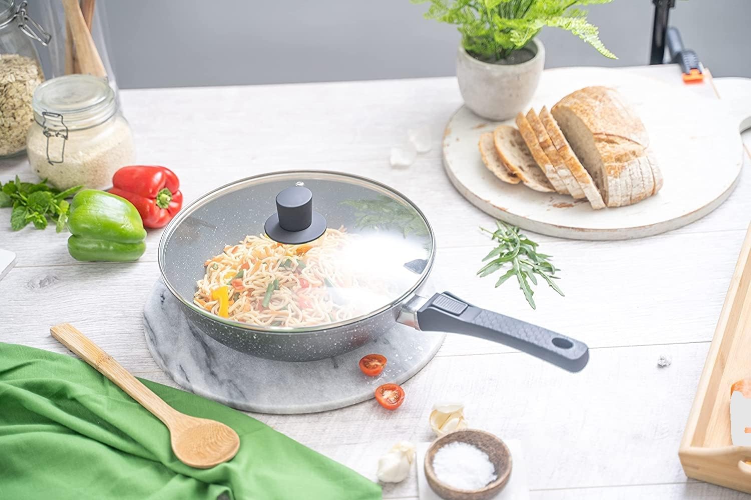 Induction Wok Pan with Glass Lid & Removable Handle (28cm), by Nuovva